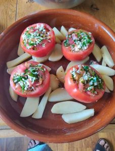 roasted and stuffed tomatoes